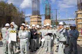道科学大生に札幌市の工事を紹介　建設業の魅力伝える