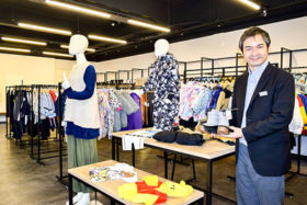 道内初、完全無人の衣料品店　竹栄が札幌市内にオープン