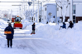 除雪オペレーター足りず　道東大雪被害で問題浮き彫り