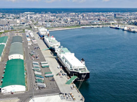 苫小牧港複合一貫輸送ターミナルが全建賞に輝く